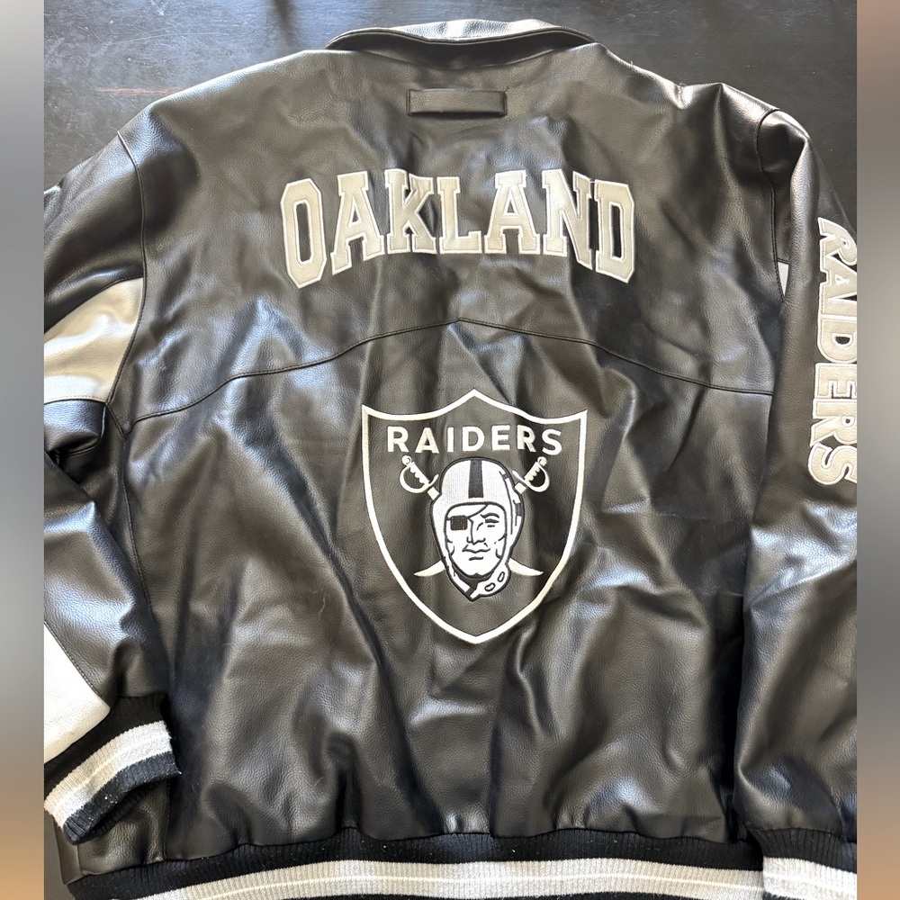 Oakland Raiders Black Leather Jacket XXL NFL
